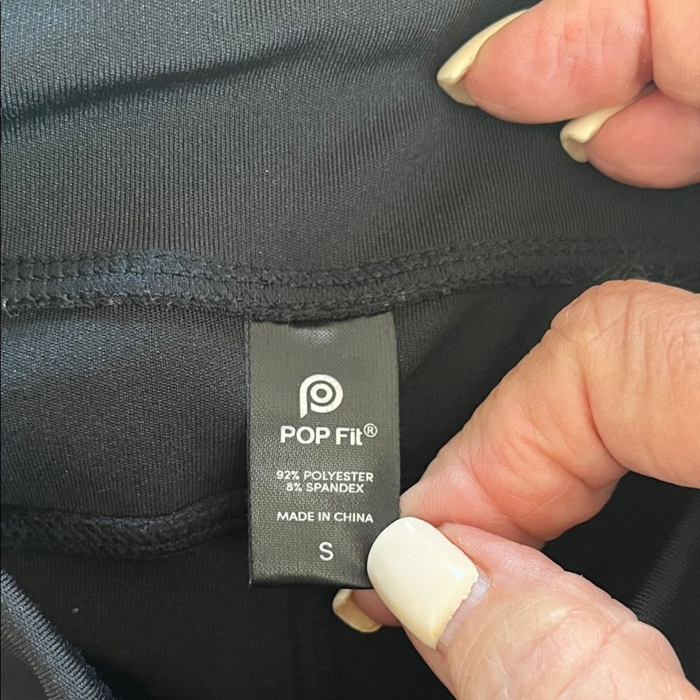 POP Fit Black Capri Leggings Size S GUC - Picture 2 of 5
